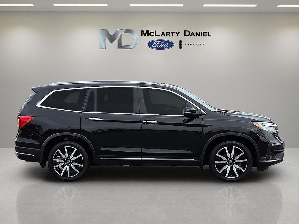 used 2019 Honda Pilot car, priced at $19,584