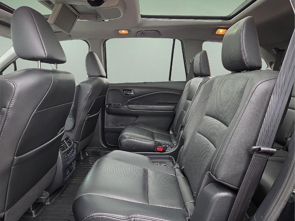 used 2019 Honda Pilot car, priced at $19,584