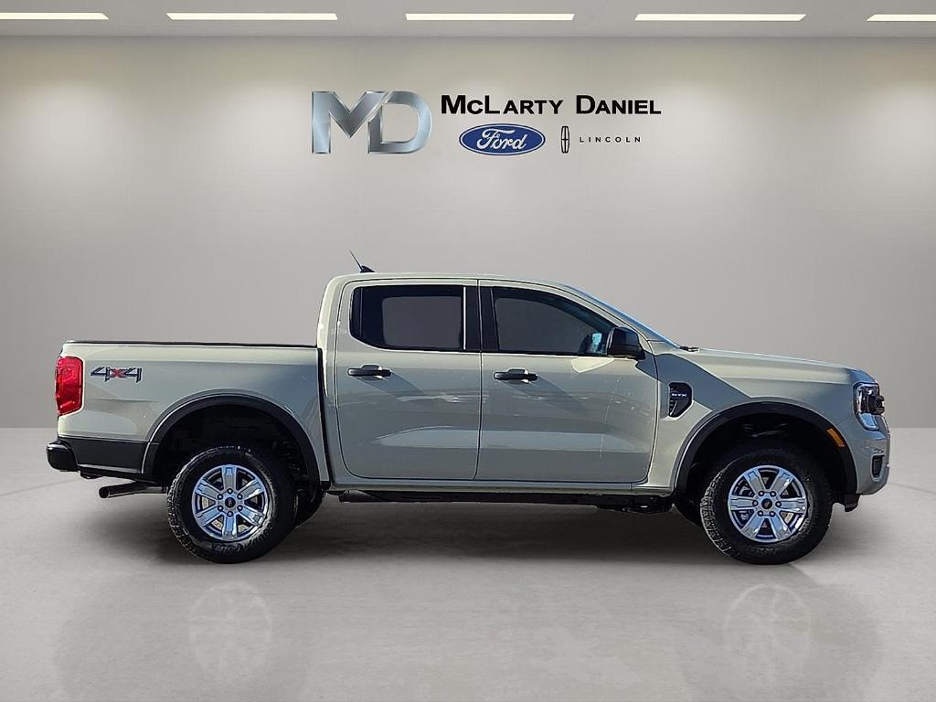 new 2025 Ford Ranger car, priced at $34,875