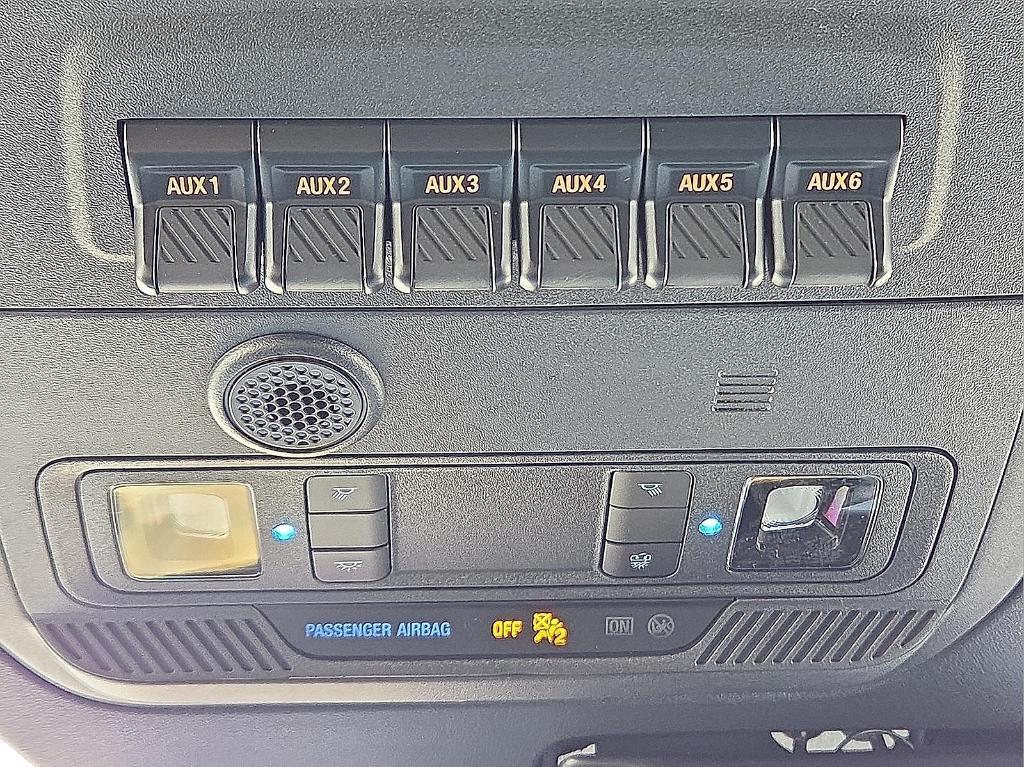 new 2025 Ford Bronco car, priced at $52,623