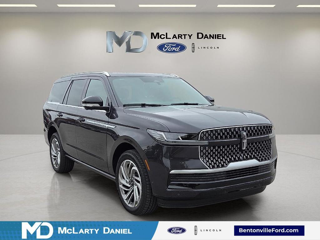 new 2025 Lincoln Navigator car, priced at $90,025