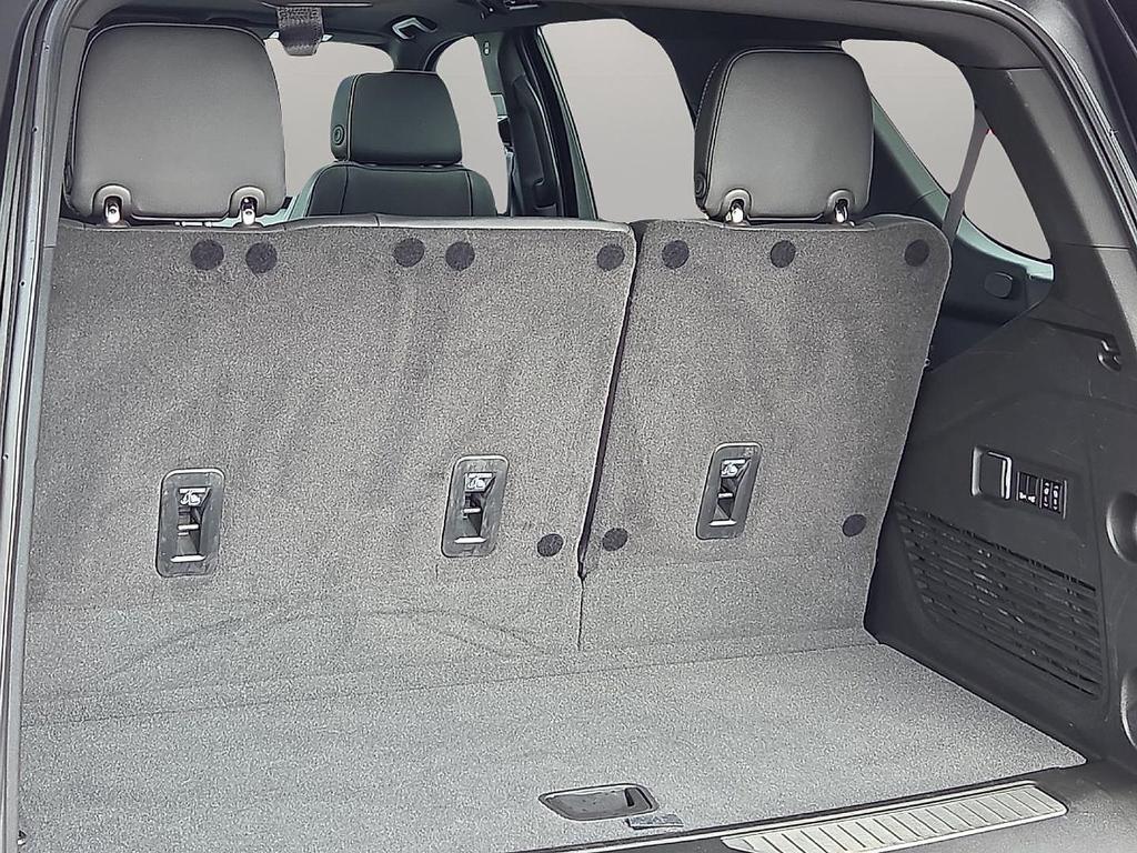 used 2023 GMC Yukon car, priced at $61,817