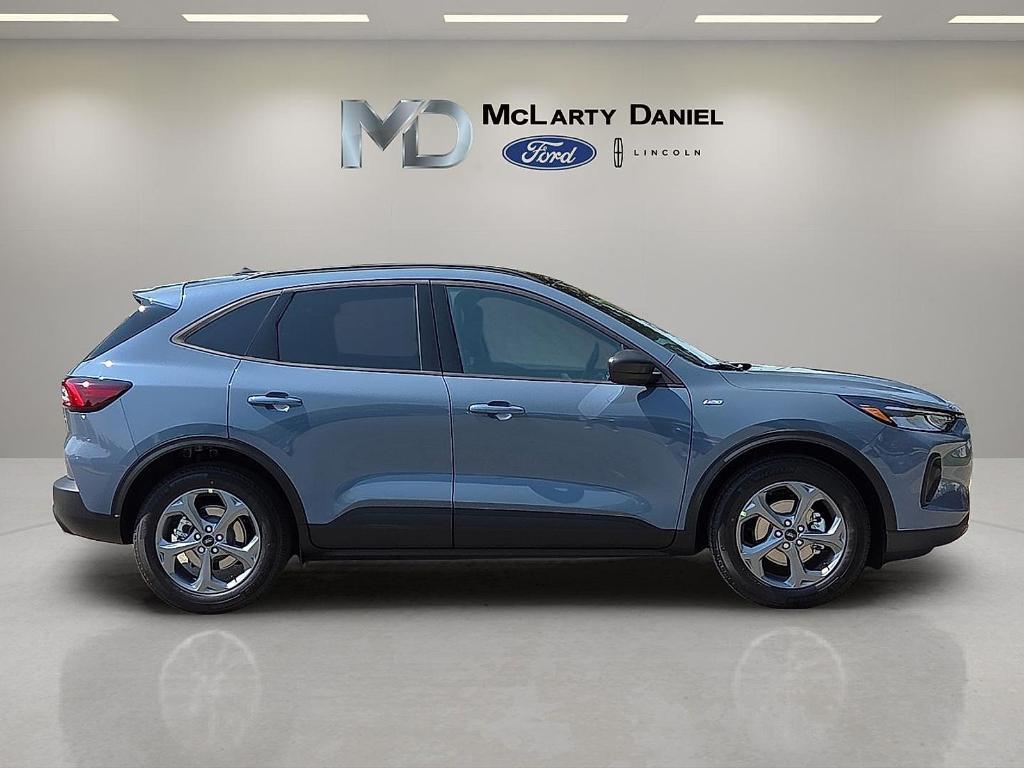 new 2025 Ford Escape car, priced at $28,275