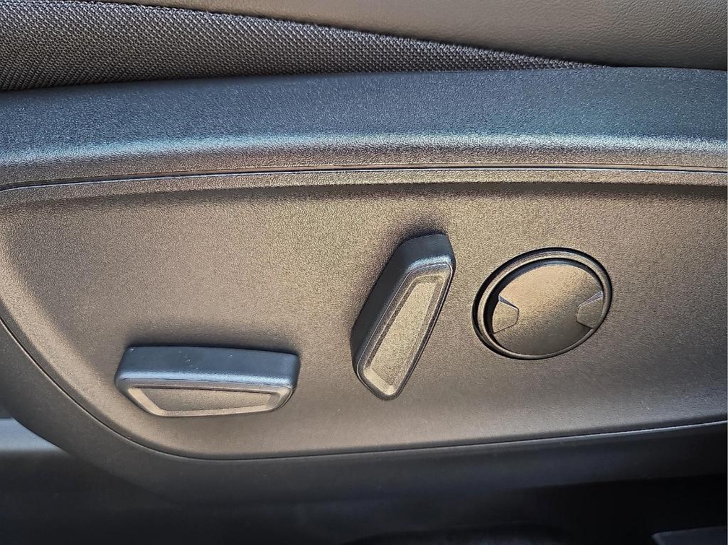 new 2025 Ford Escape car, priced at $28,275