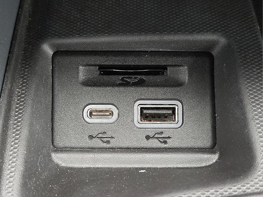 used 2024 Buick Enclave car, priced at $32,251