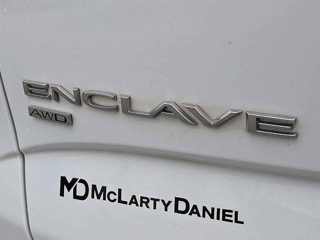 used 2024 Buick Enclave car, priced at $32,251