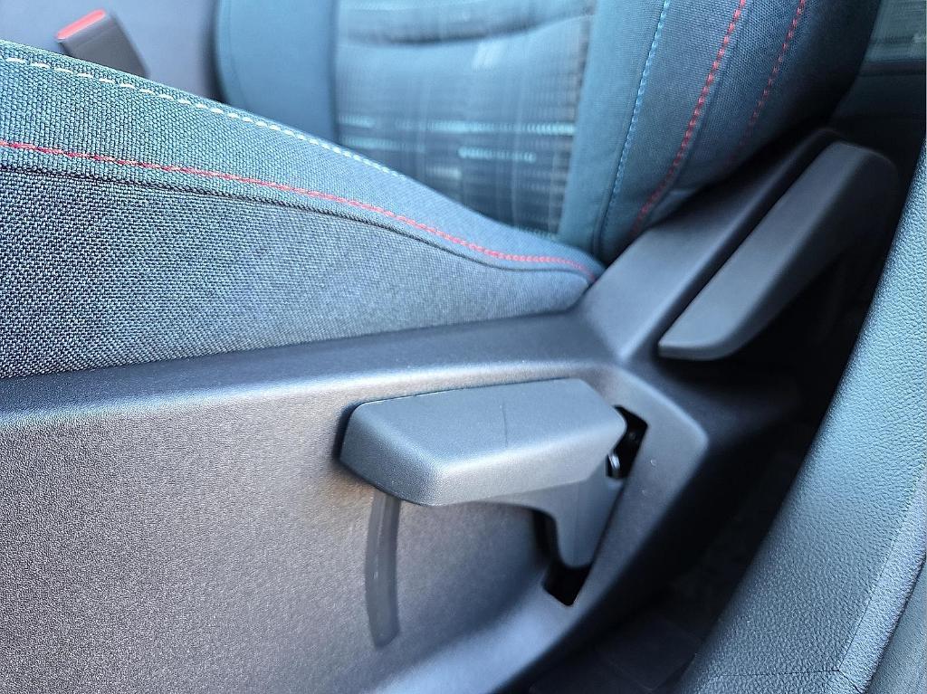 new 2025 Ford Bronco Sport car, priced at $29,603