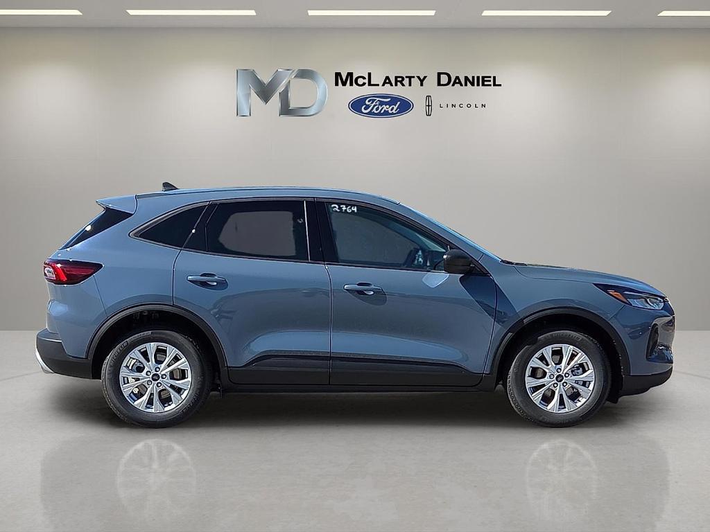 new 2026 Ford Escape car, priced at $25,192