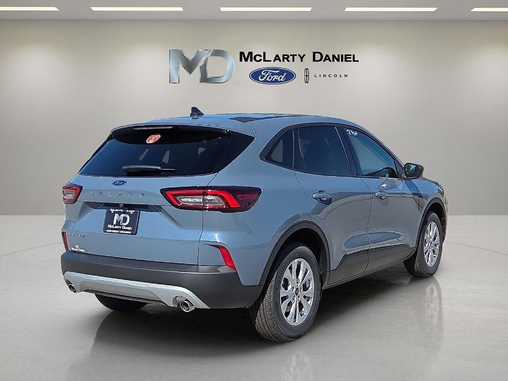 new 2026 Ford Escape car, priced at $25,192