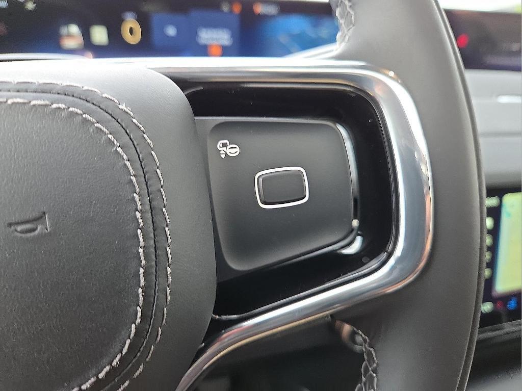 new 2025 Lincoln Navigator car, priced at $93,525