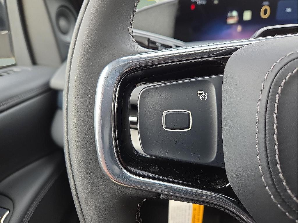 new 2025 Lincoln Navigator car, priced at $93,525