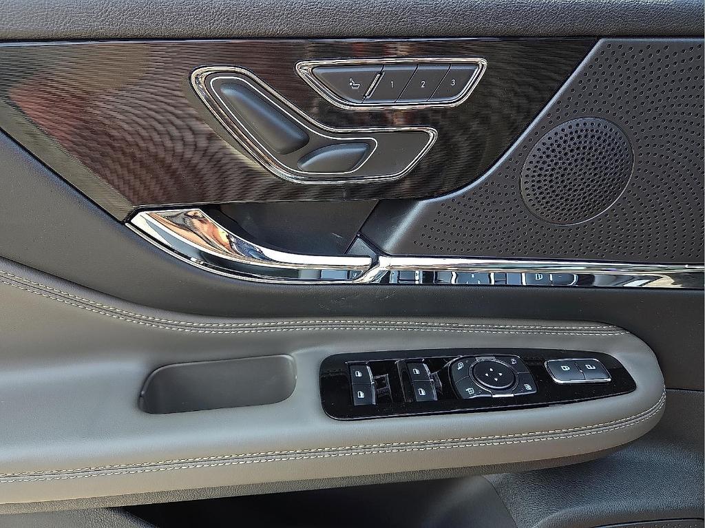 new 2025 Lincoln Corsair car, priced at $47,228