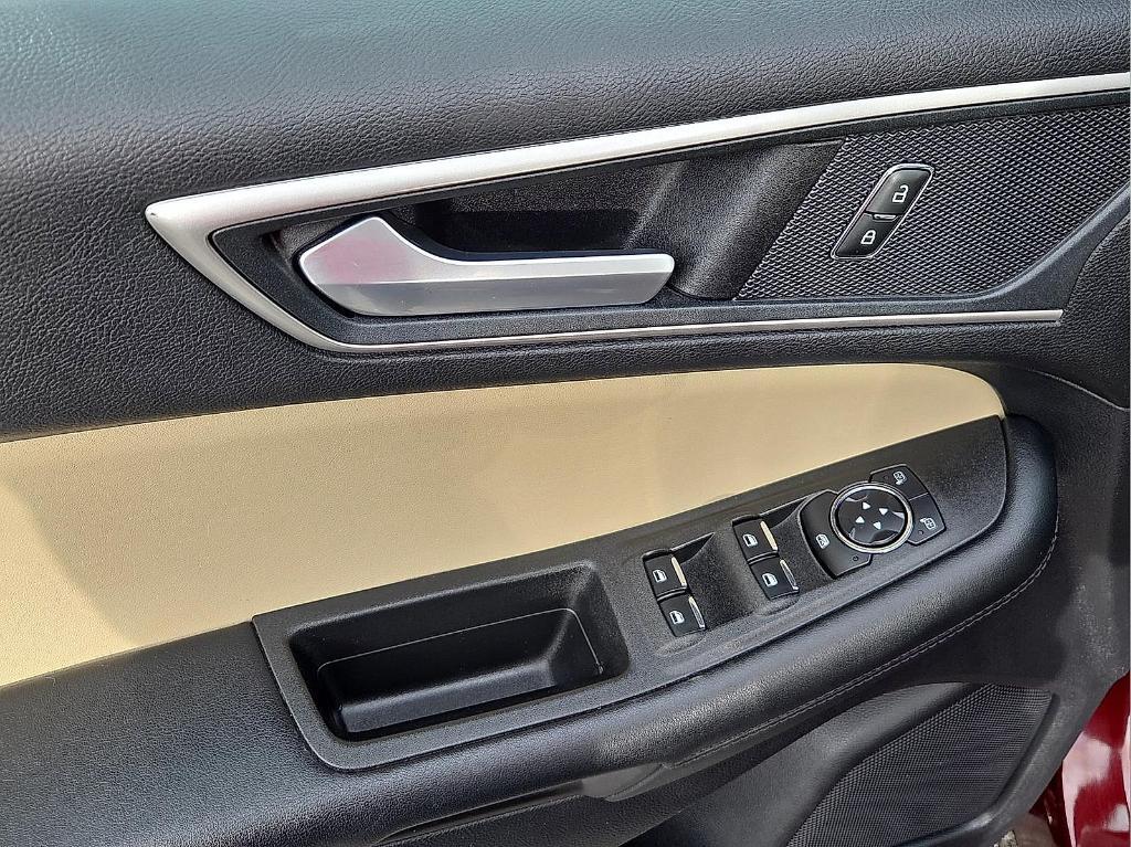 used 2022 Ford Edge car, priced at $23,497