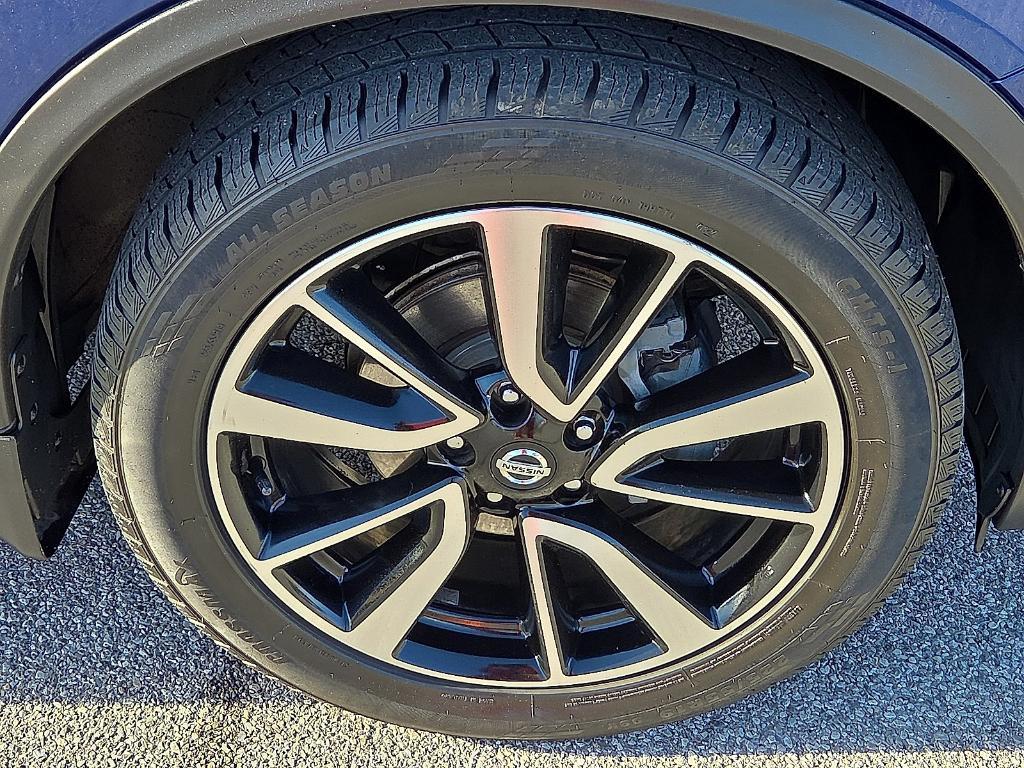 used 2019 Nissan Rogue car, priced at $11,995