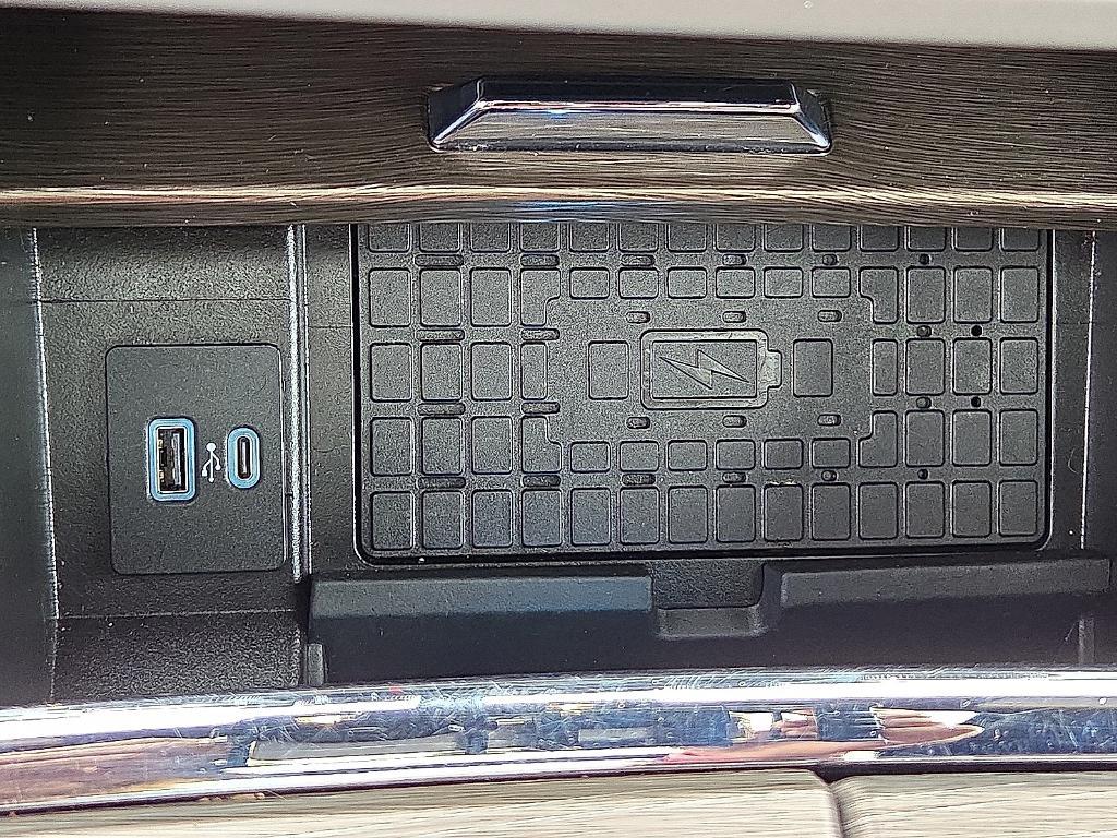 used 2024 Ford Expedition Max car, priced at $43,495