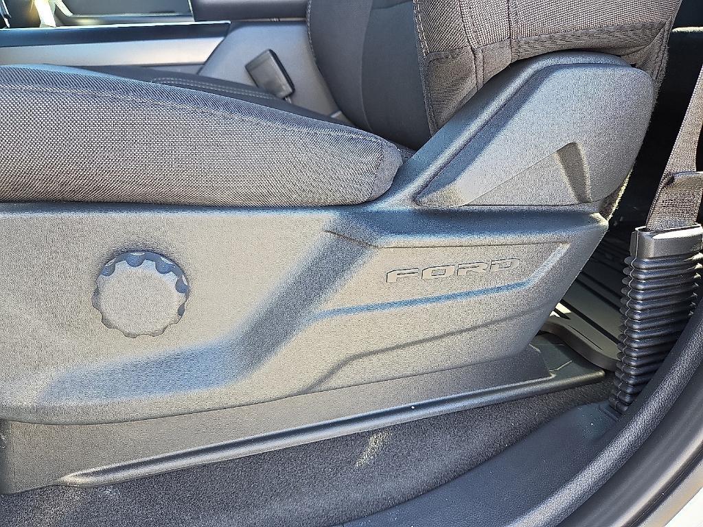 new 2026 Ford F-150 car, priced at $51,264