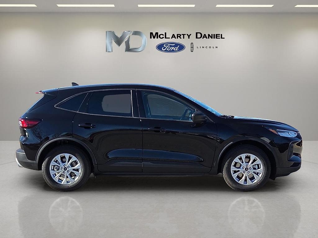 new 2026 Ford Escape car, priced at $27,262