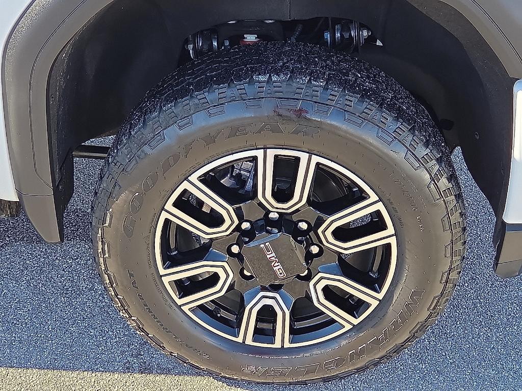 used 2023 GMC Sierra 2500 car, priced at $66,432