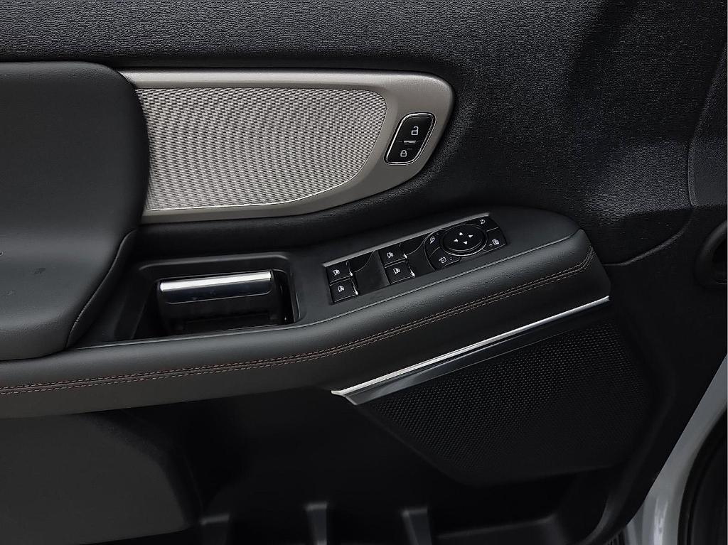 new 2025 Ford Expedition car, priced at $66,412