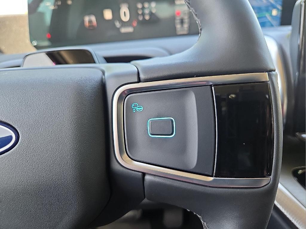 new 2027 Ford Expedition car, priced at $75,573