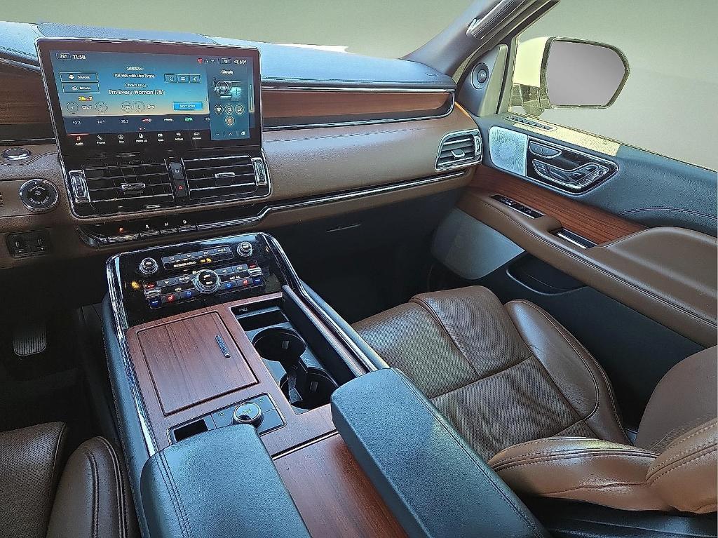 used 2024 Lincoln Navigator L car, priced at $71,767