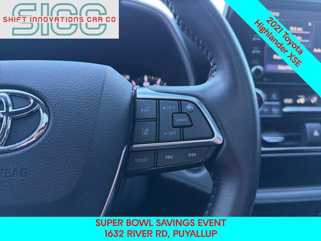 used 2021 Toyota Highlander car, priced at $30,857