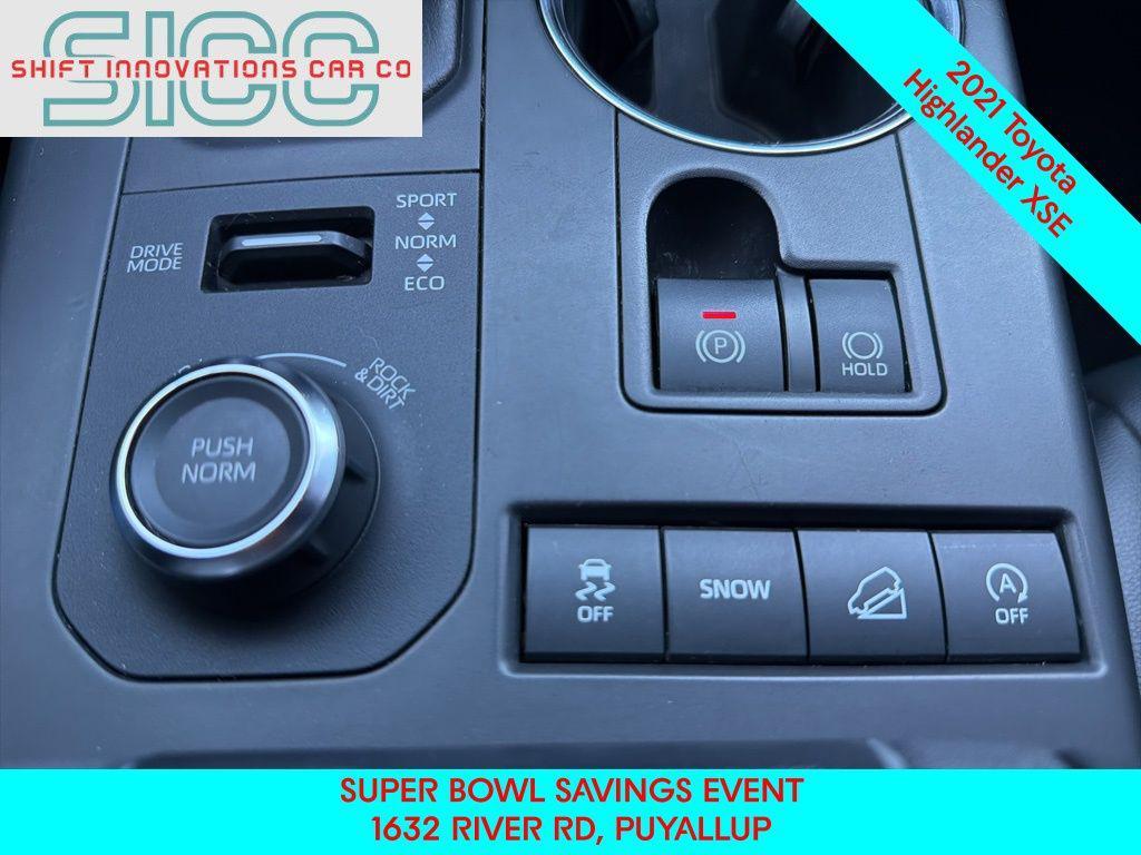 used 2021 Toyota Highlander car, priced at $30,857