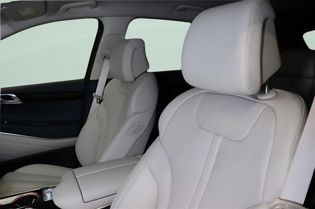 used 2025 Genesis GV80 car, priced at $52,000