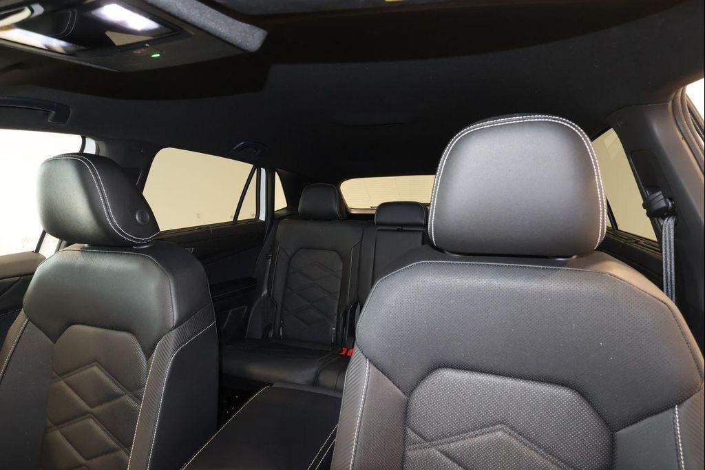 used 2026 Volkswagen Atlas Cross Sport car, priced at $37,584