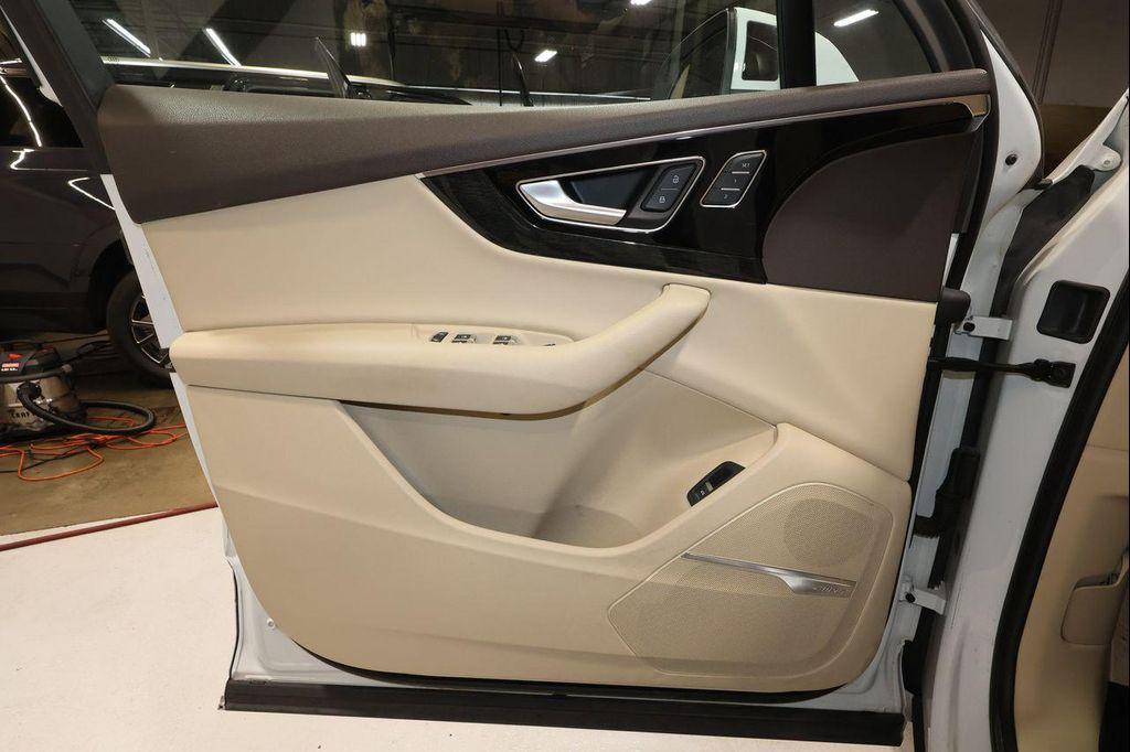 used 2019 Audi Q7 car, priced at $13,919