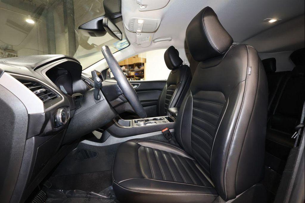 2024 Burgundy Velvet Metallic Tinted Clearcoat Ford Edge