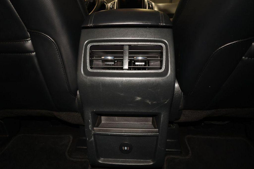 2024 Burgundy Velvet Metallic Tinted Clearcoat Ford Edge