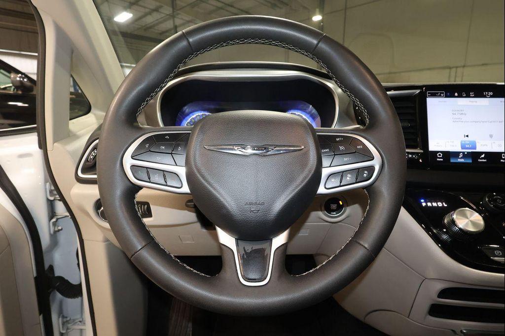 used 2024 Chrysler Pacifica car, priced at $27,773