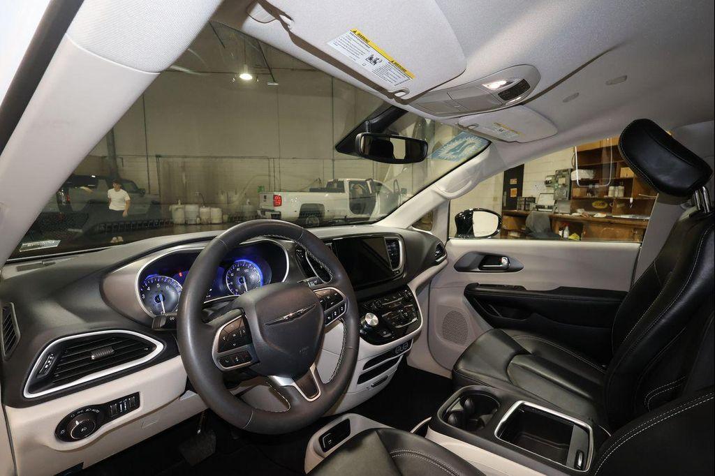 used 2024 Chrysler Pacifica car, priced at $27,773