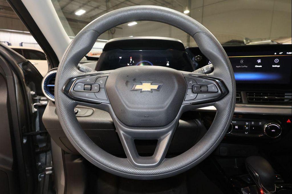 used 2025 Chevrolet Trax car, priced at $21,490