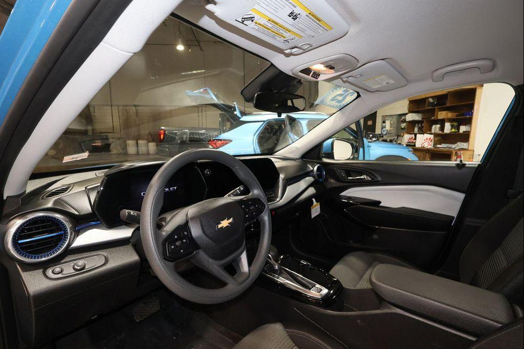 used 2025 Chevrolet Trax car, priced at $20,608