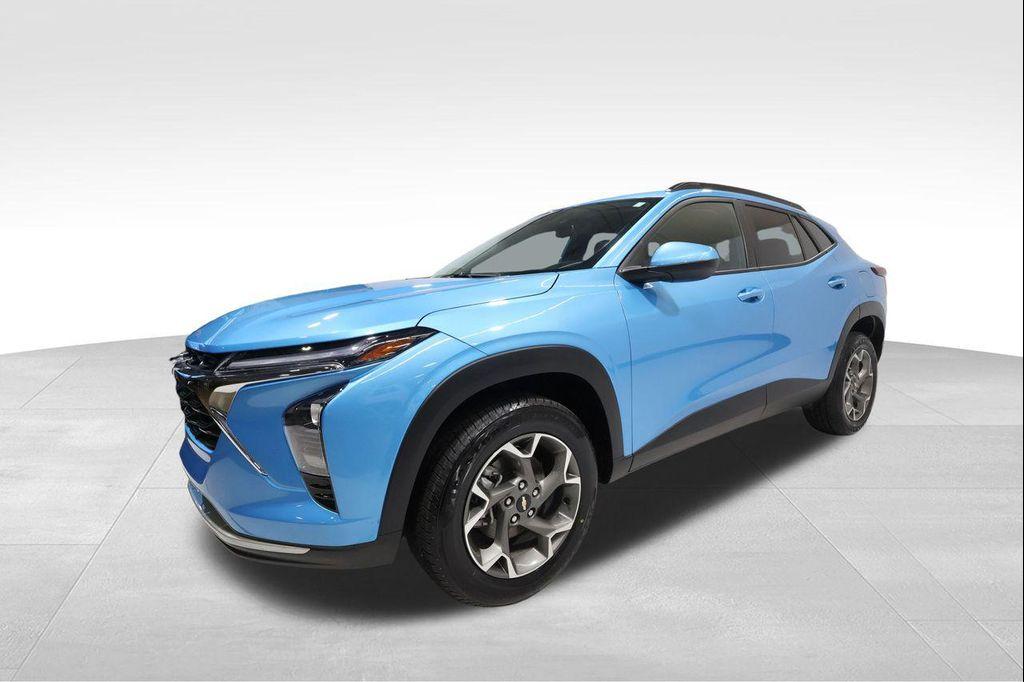 used 2025 Chevrolet Trax car, priced at $20,608