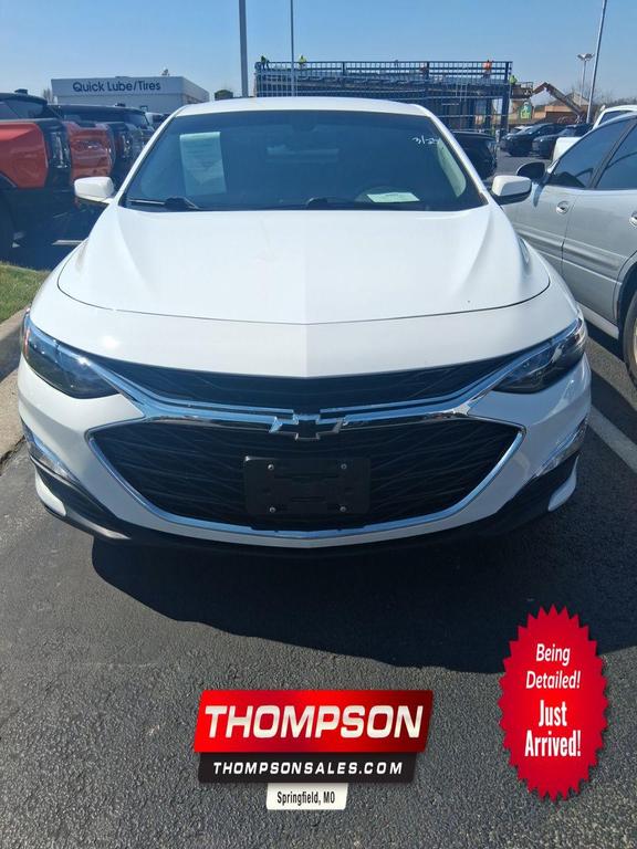 used 2021 Chevrolet Malibu car, priced at $17,919