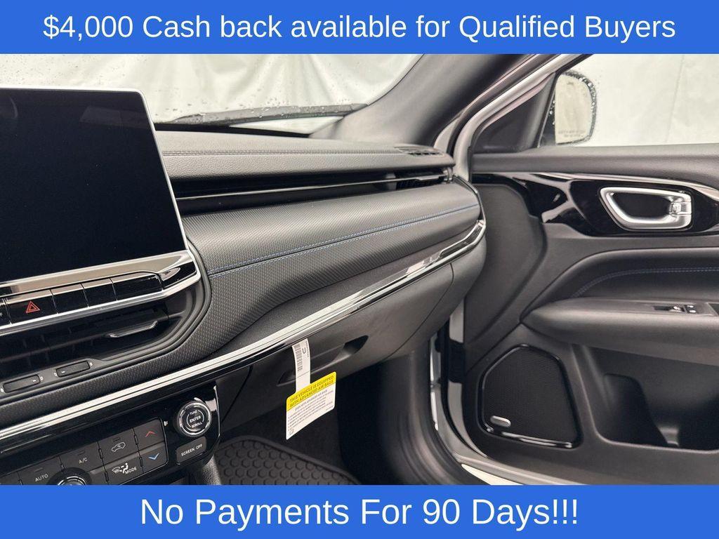 new 2025 Jeep Compass car, priced at $31,311