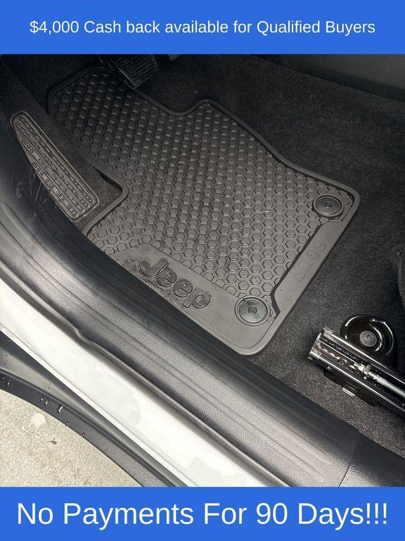 new 2025 Jeep Compass car, priced at $31,311