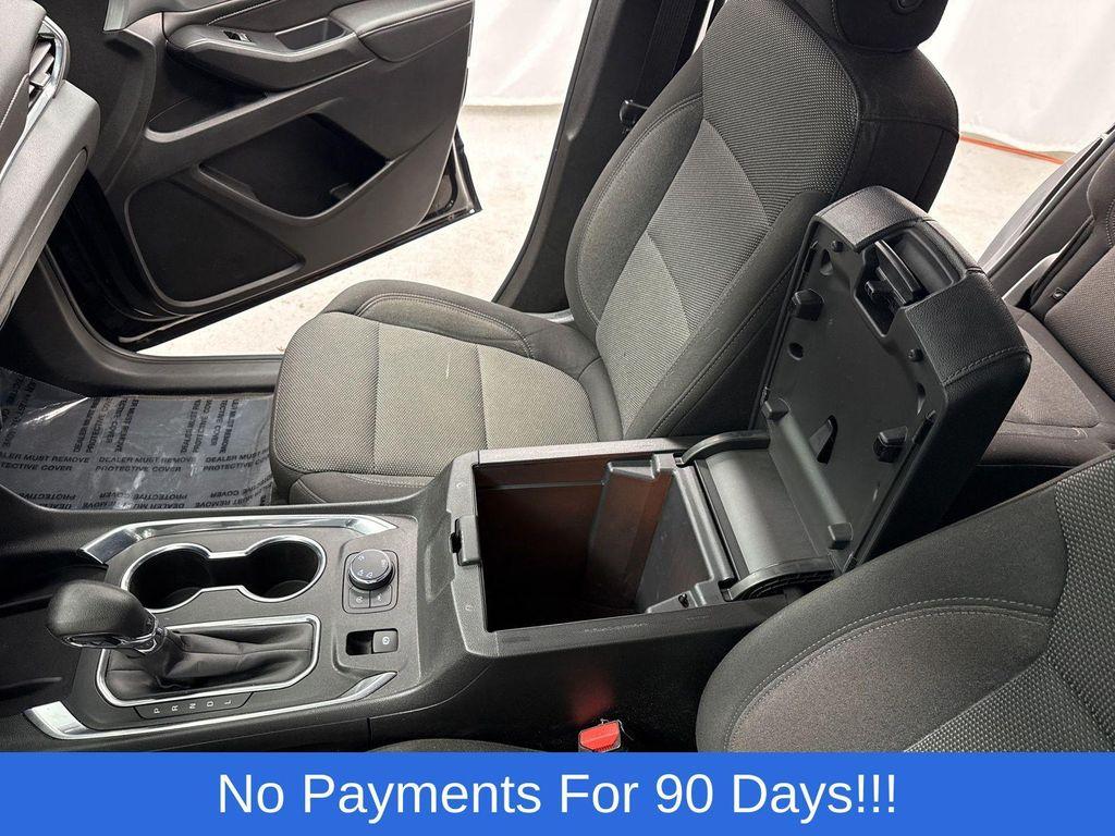 used 2022 Chevrolet Traverse car, priced at $21,998