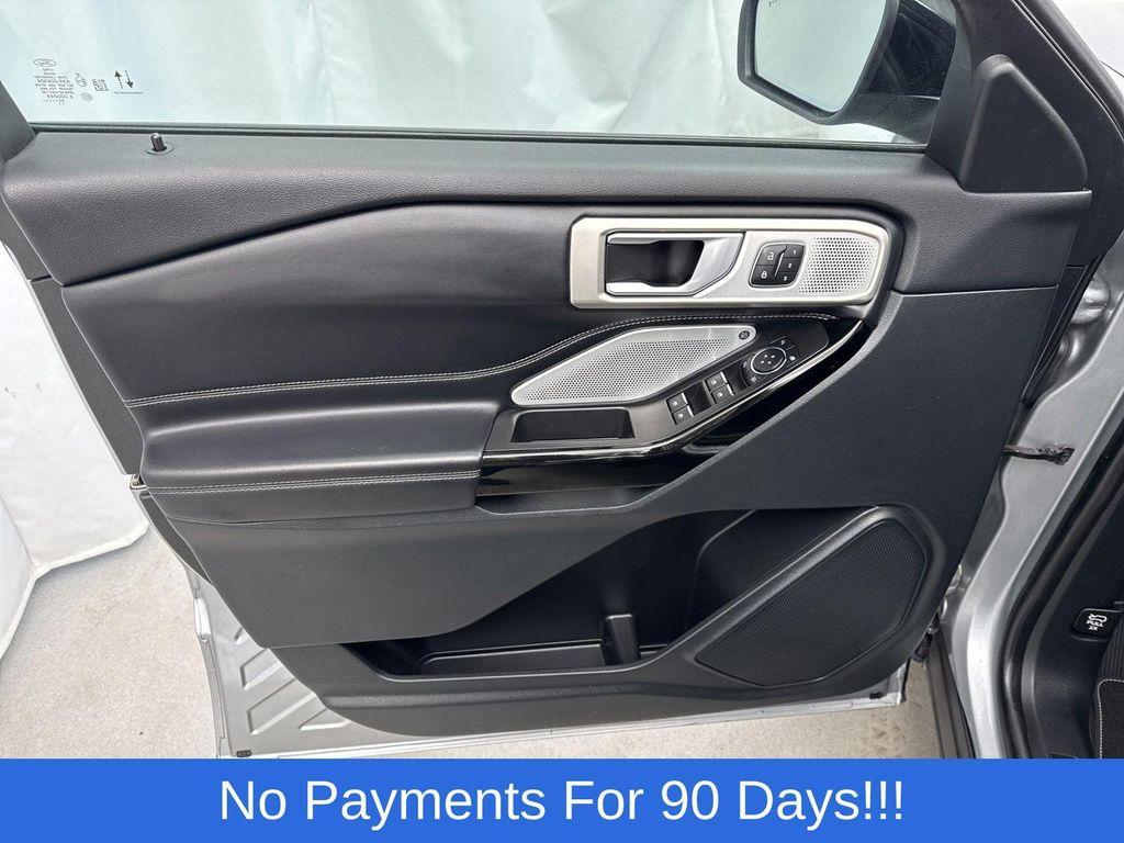 used 2023 Ford Explorer car, priced at $37,998