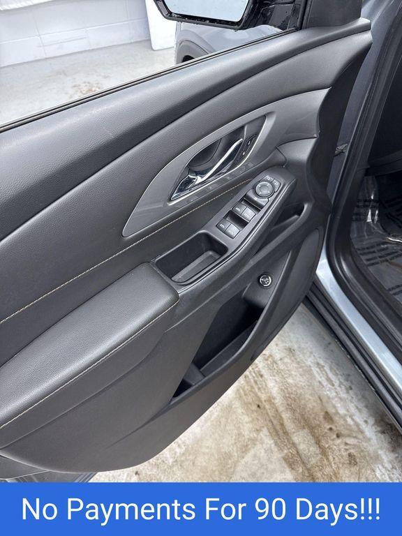 used 2020 Chevrolet Traverse car, priced at $21,998