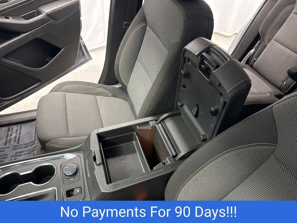 used 2020 Chevrolet Traverse car, priced at $21,998