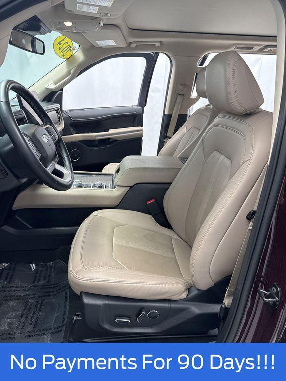 used 2024 Ford Expedition car, priced at $57,498