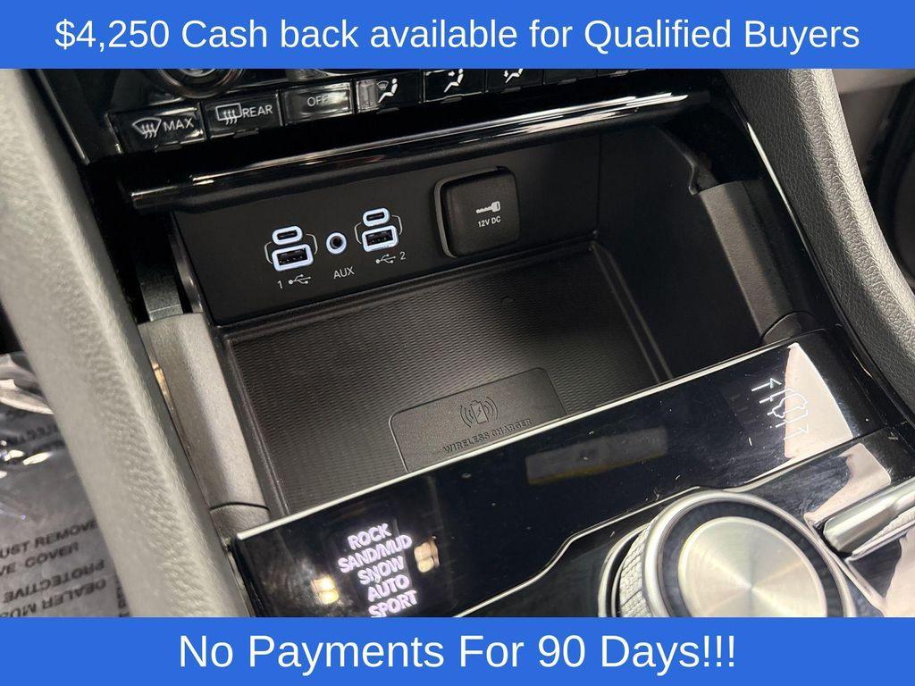 new 2025 Jeep Grand Cherokee car, priced at $56,502