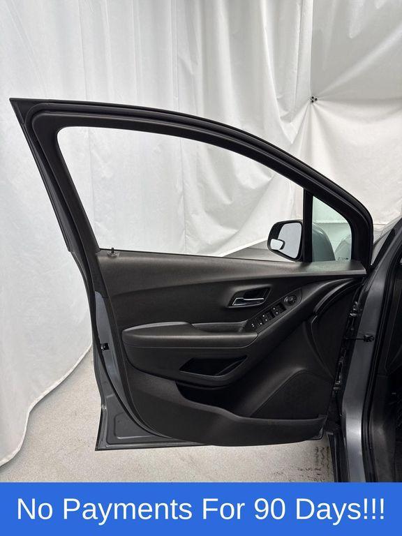 used 2019 Chevrolet Trax car, priced at $14,498