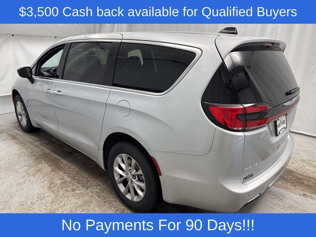 new 2026 Chrysler Pacifica car, priced at $42,229