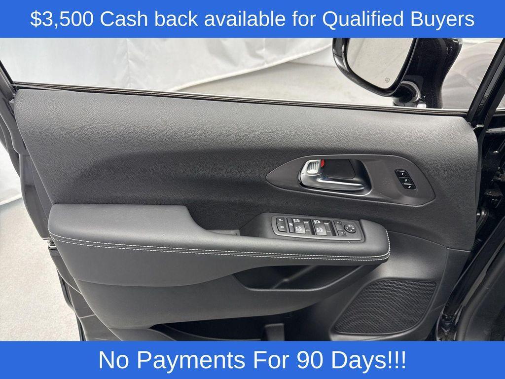 new 2026 Chrysler Pacifica car, priced at $41,861