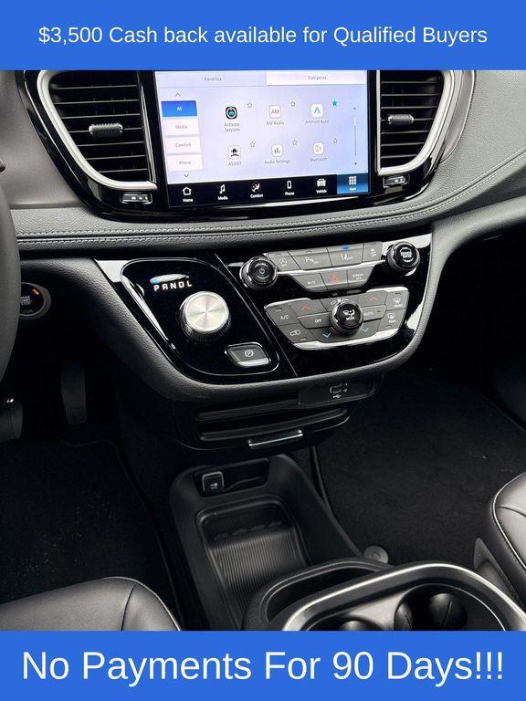 new 2026 Chrysler Pacifica car, priced at $41,861